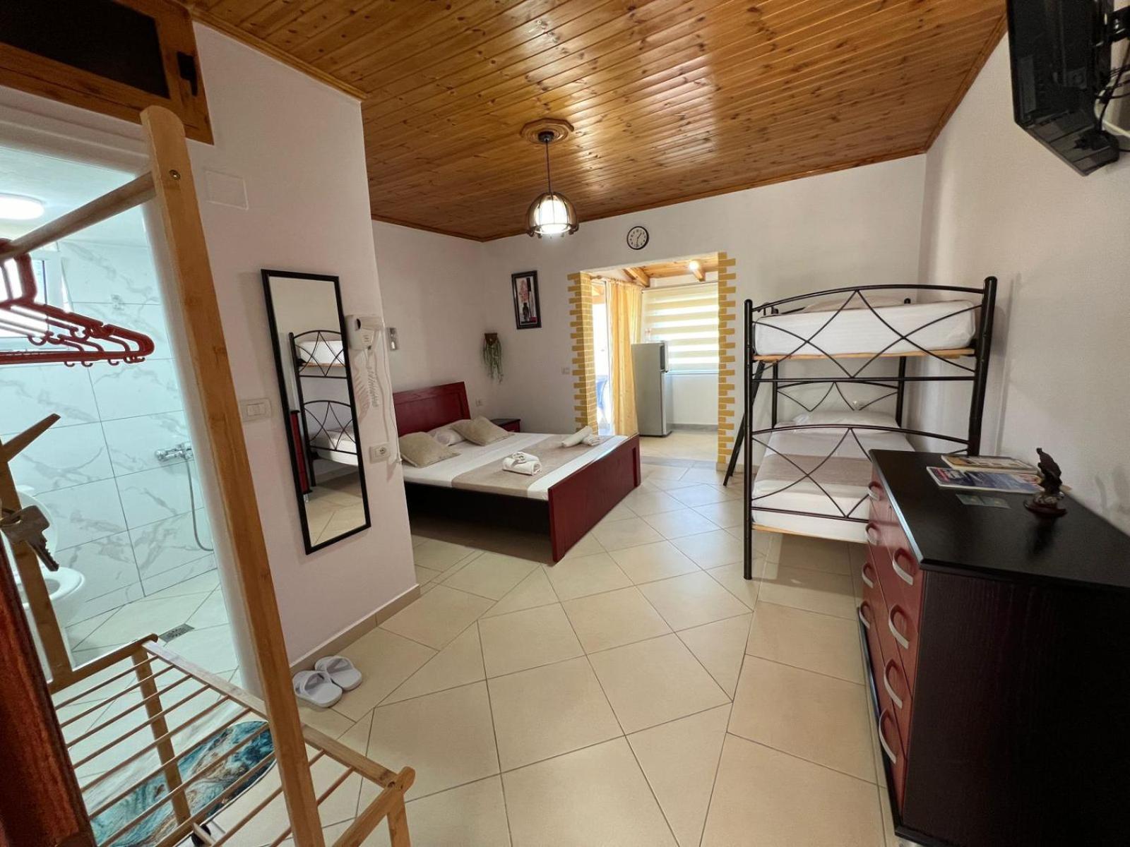 Golden Villa Ksamil Luaran gambar