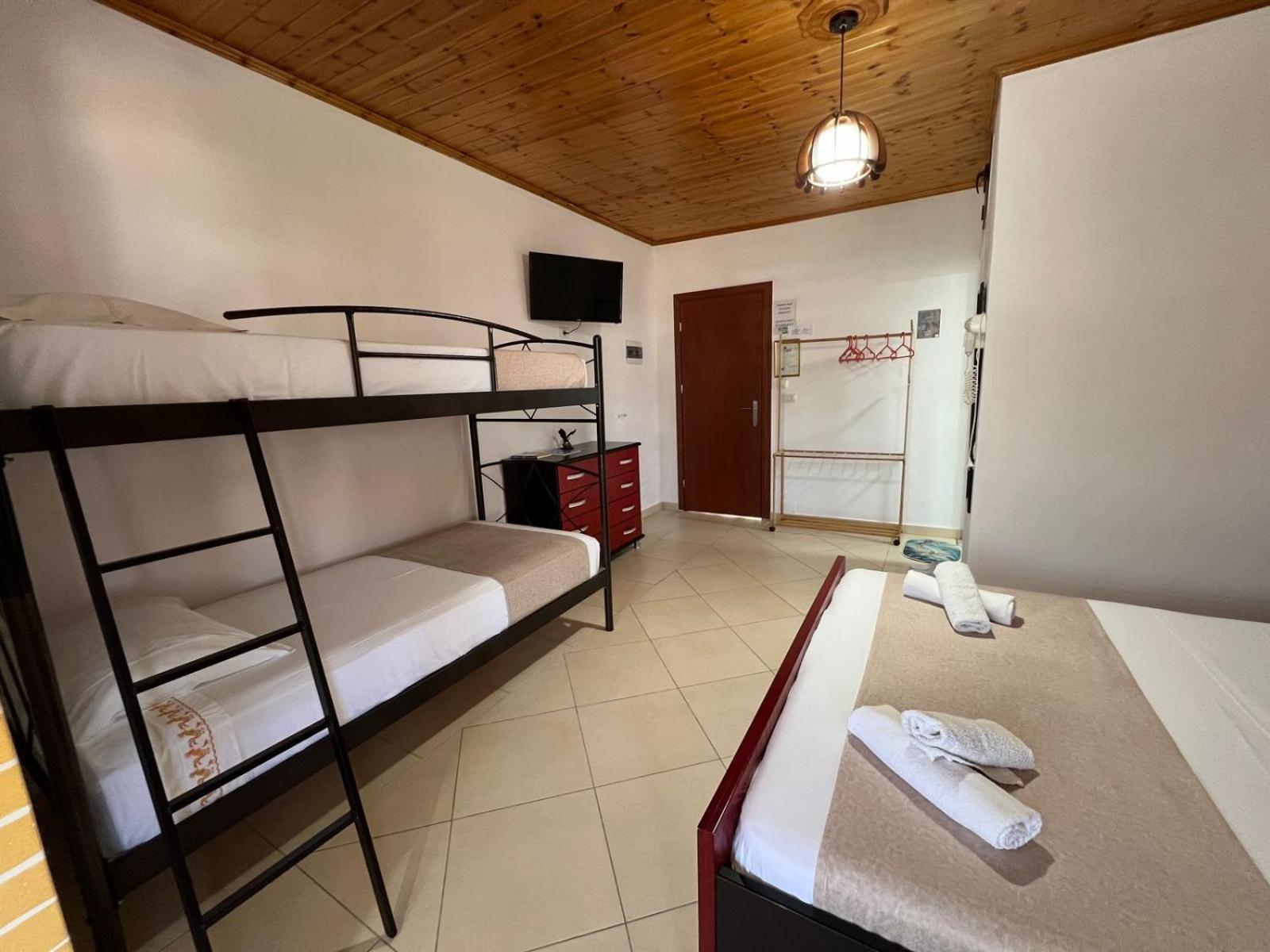 Golden Villa Ksamil Luaran gambar